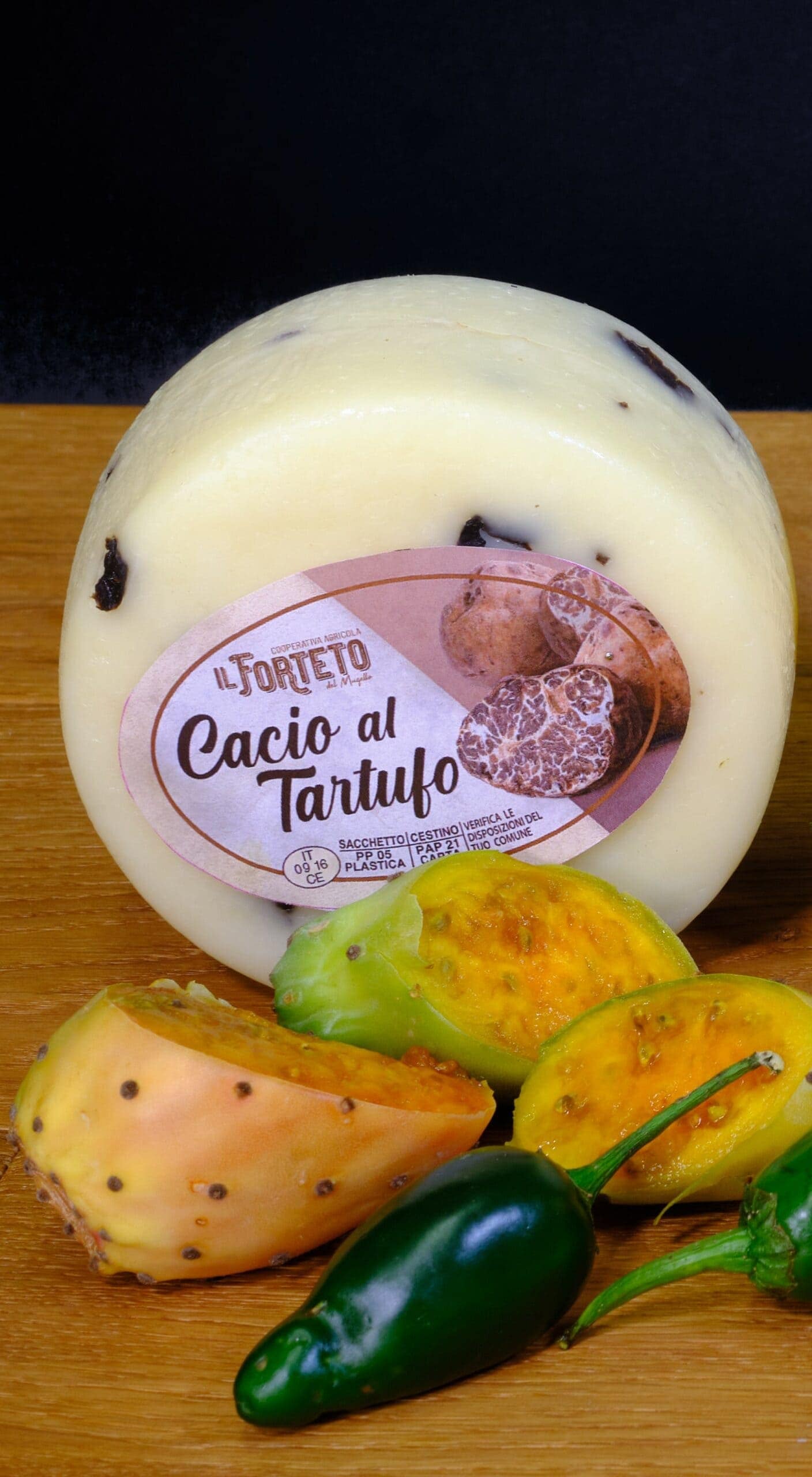 Caciotta al tartufo frischer Truefelkaese ca.500g scaled 1